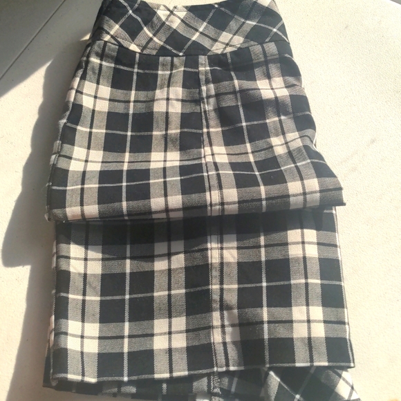 NY&C Pencil Skirt - Picture 1 of 3